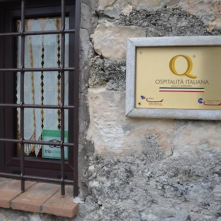 Foresteria Della Certosa 住宿加早餐酒店